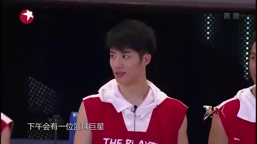 科比退役后中國(guó)綜藝首秀，明星居然還想防住他
