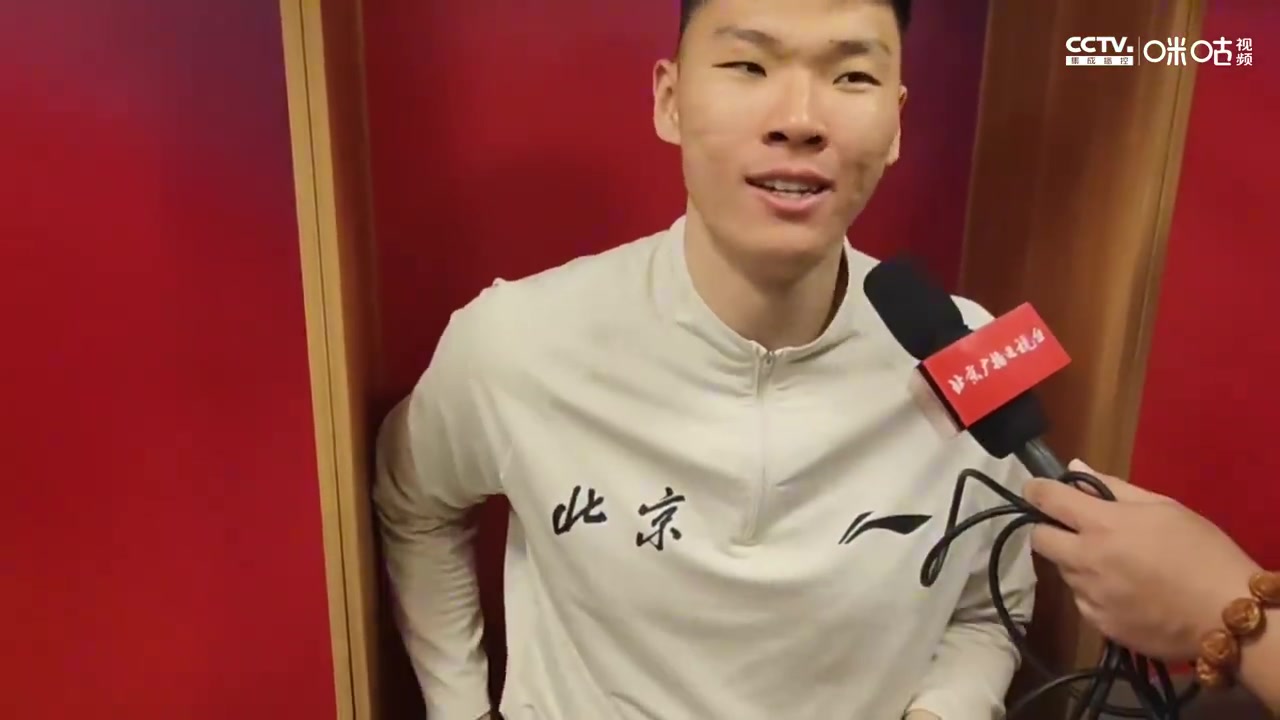 翟曉川在更衣室里大喊：遼寧要是有范子銘，早就贏廣廈了！