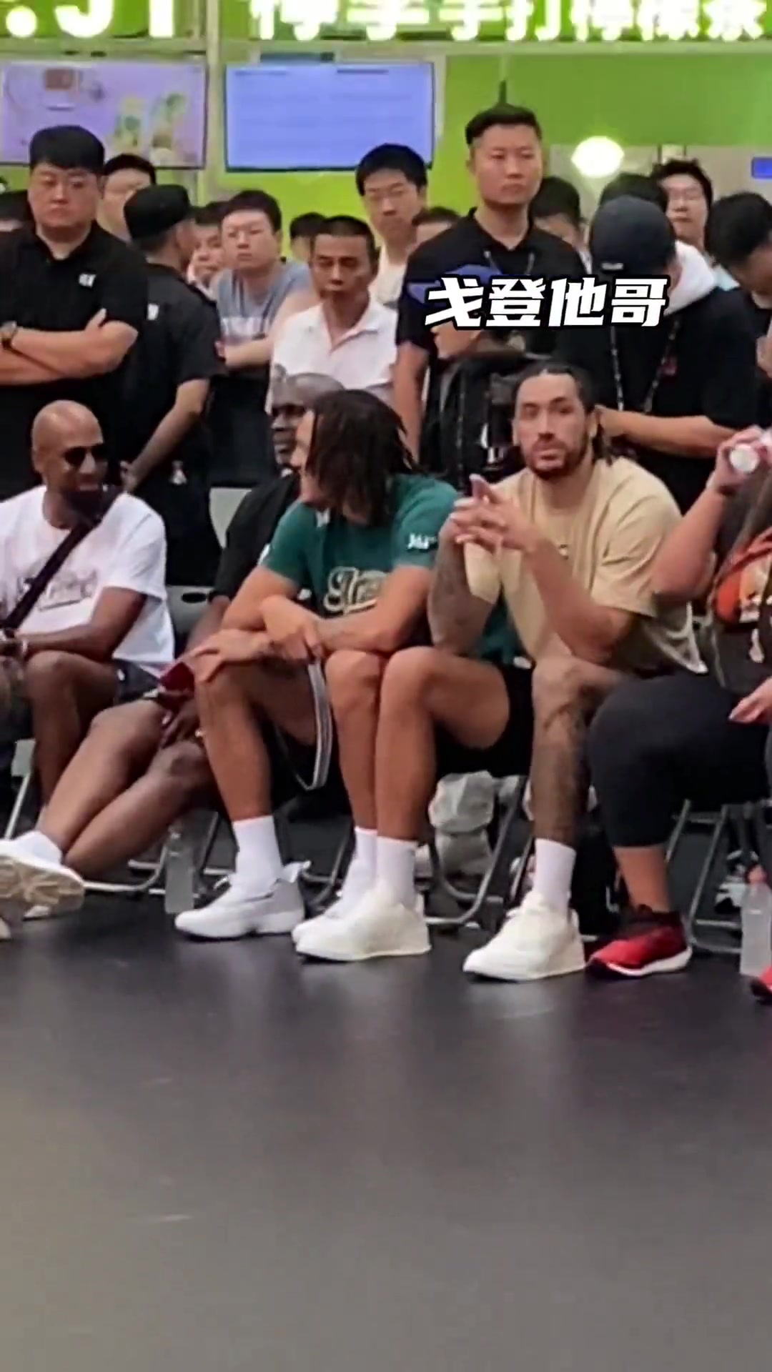 戈登不僅穿361，長得也像谷愛凌，就這還不歸化嗎