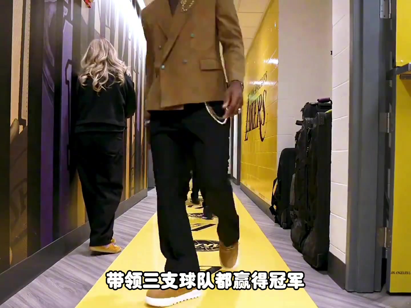 楊毅：詹姆斯為三隊拿到總冠軍，這是其他巨星都做不到的