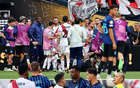 河床球迷扔雜物，世體預(yù)測(cè)FIFA將罰河床