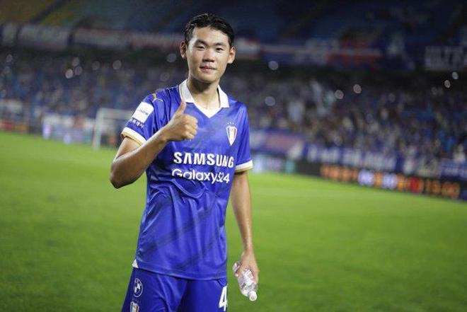三隊(duì)爭(zhēng)樸勝秀！拜仁紐卡馬賽角逐18歲韓國(guó)小將