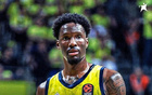 海斯-戴維斯費城追夢，費內巴切賺200萬歐，NBA買斷費100萬歐！
